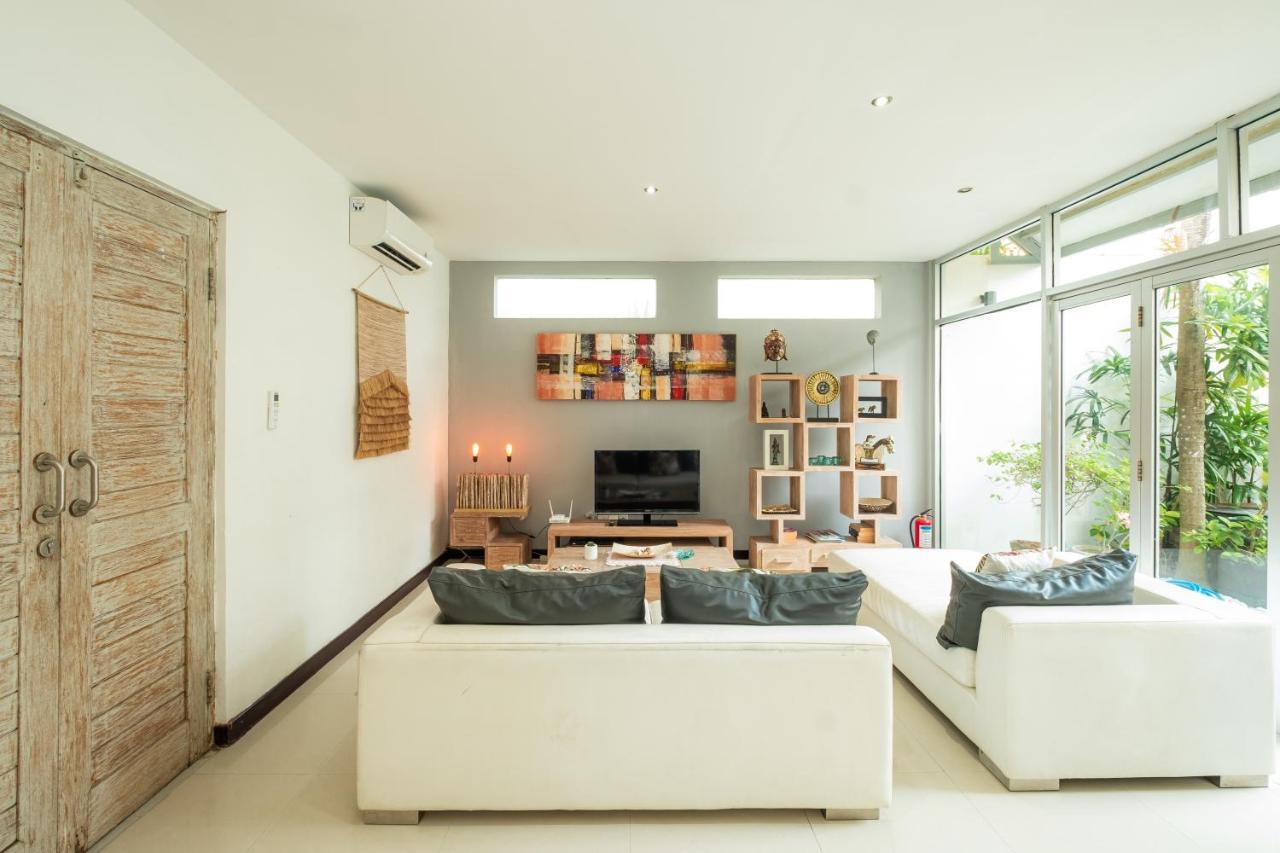 Villa Maya Seminyak ภายนอก รูปภาพ